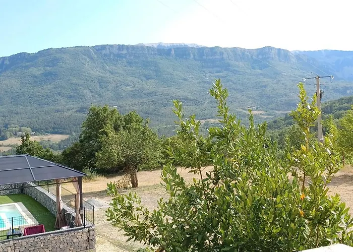 בית הארחה D'hotes Le Prieure Noyers-sur-Jabron